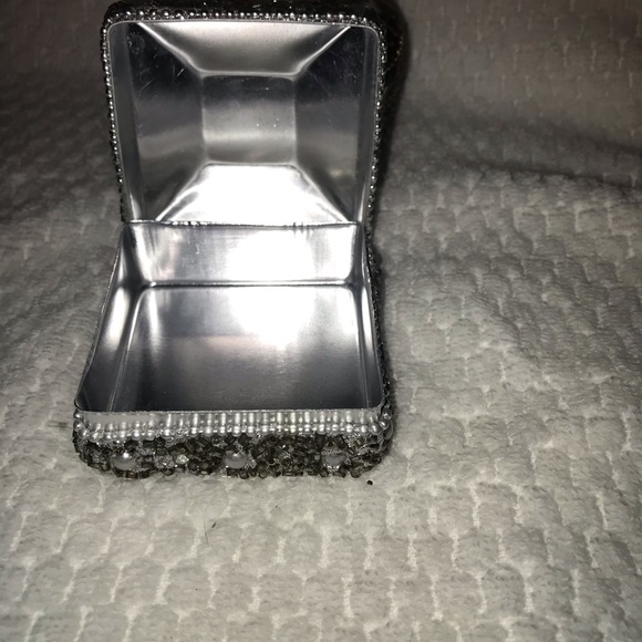 Two decorative boxes and beaded mini note pad - Picture 7 of 13